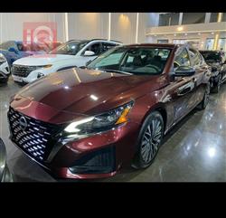 نيسان ألتيما